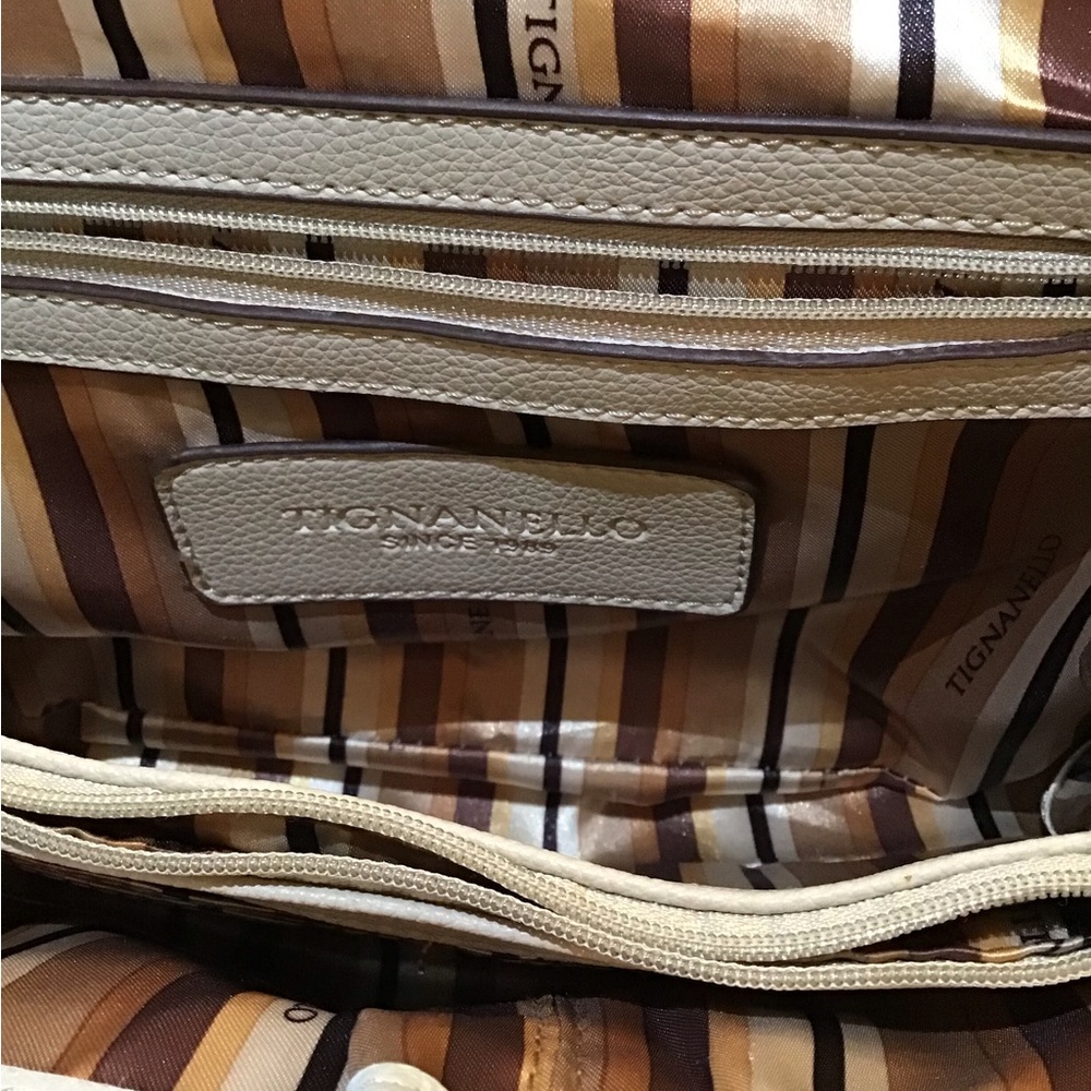 Tignanello Cream Leather Handbag New without Tags - Picture 3 of 16